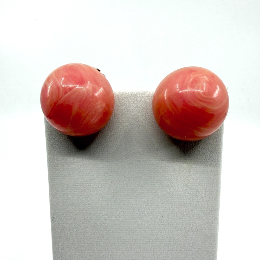 Vintage Pink Cabochon Clip-On Earrings Retro Dome Minimalist Style